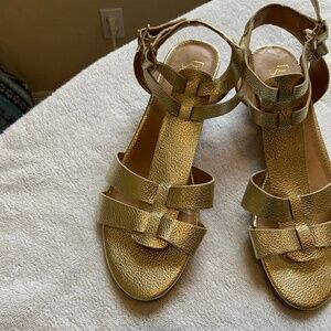 Franco Sarlo Gold Summer Sandal size 8.5 Worn Once